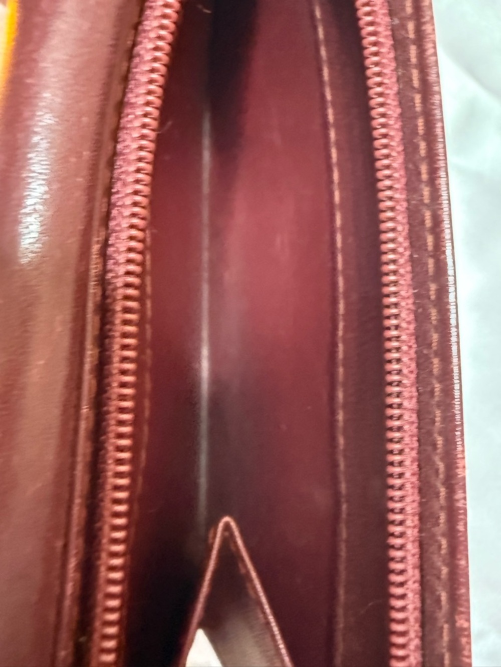 Cartier Must de Cartier Burgundy Leather Long Wallet Gold-tone Corners - Picture 14 of 16